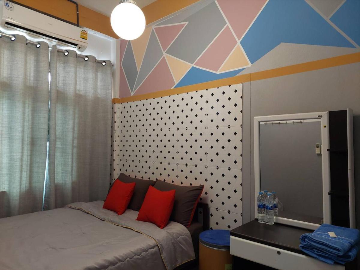 Ben House Leilighet Bangkok Eksteriør bilde